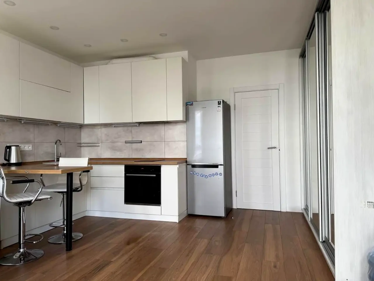 Оренда квартири 1-кімн. 32 м² 17/25 пов.
