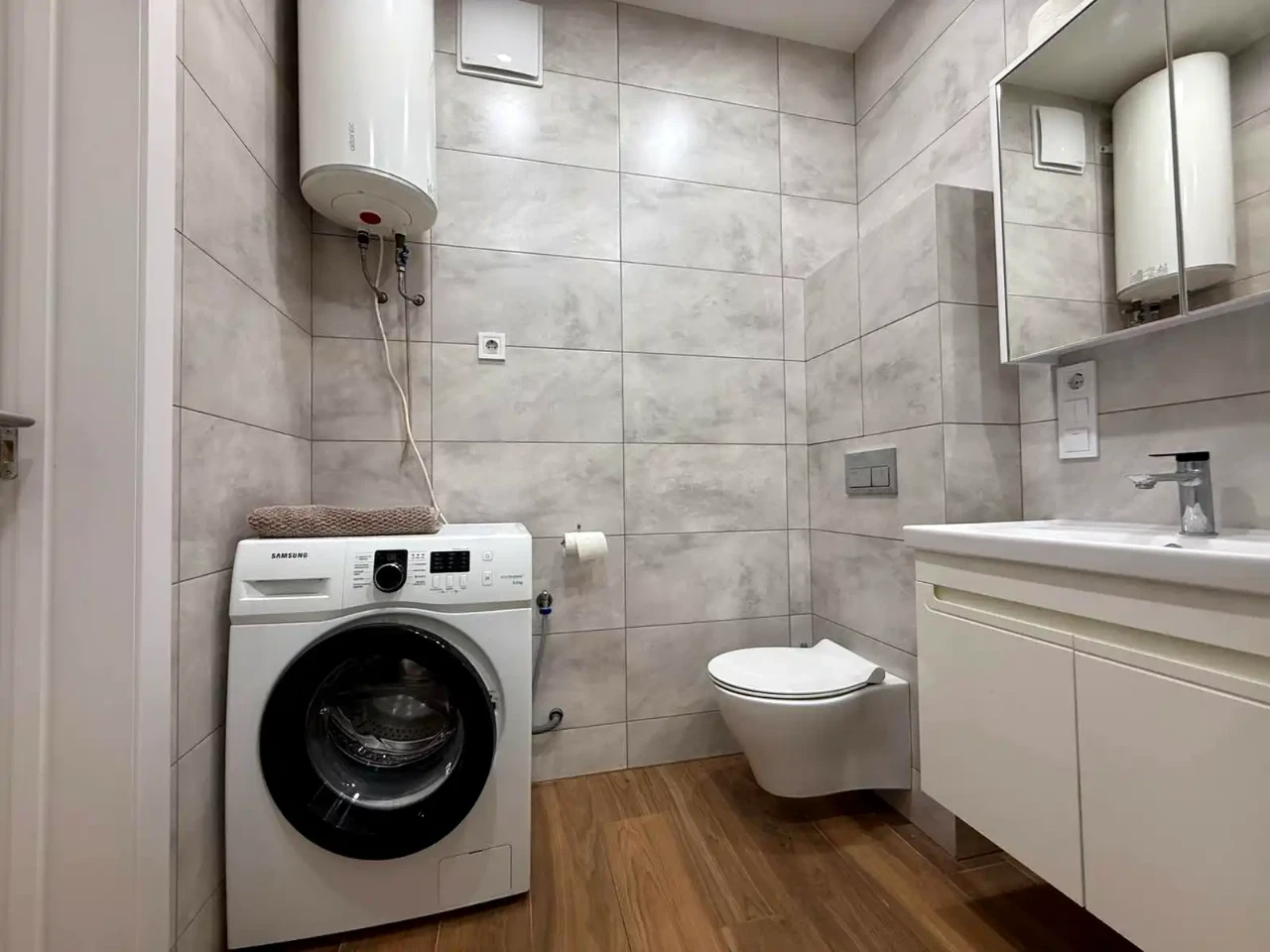 Оренда квартири 1-кімн. 32 м² 17/25 пов.