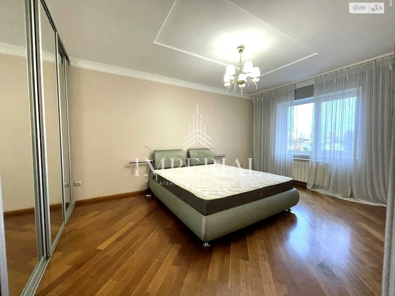 Long-Term Rental, 2-Room Apartment in "Diemida" Residence