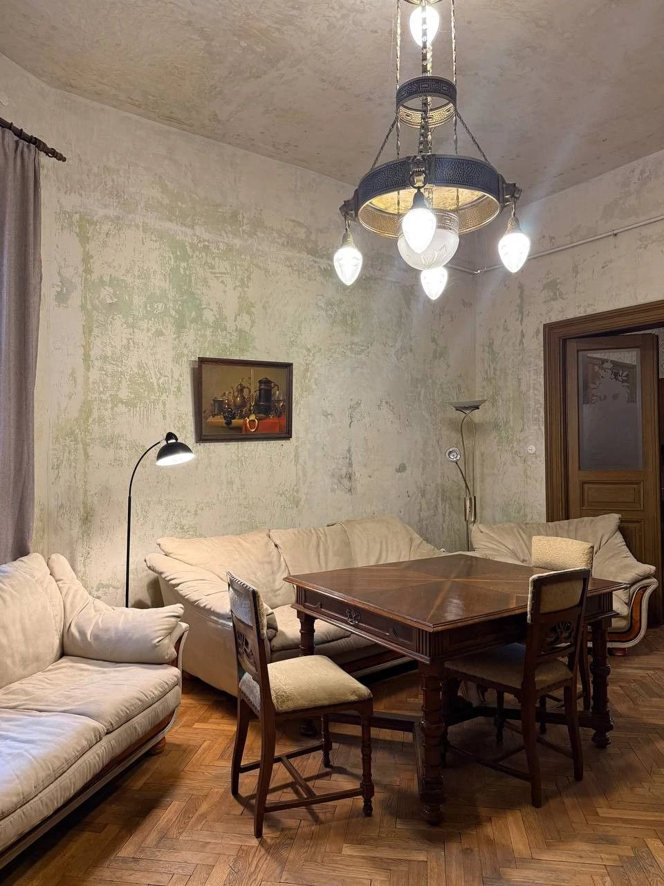 Продажа 5-комнатной квартиры, улица Рутковича