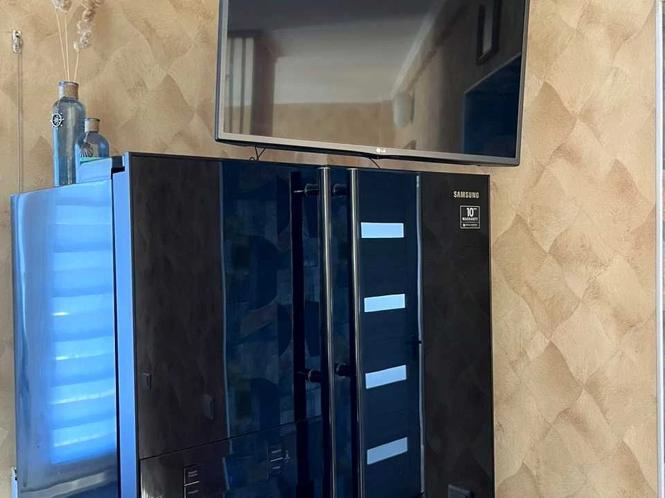 Будинок. Київ, Вишнева вул.