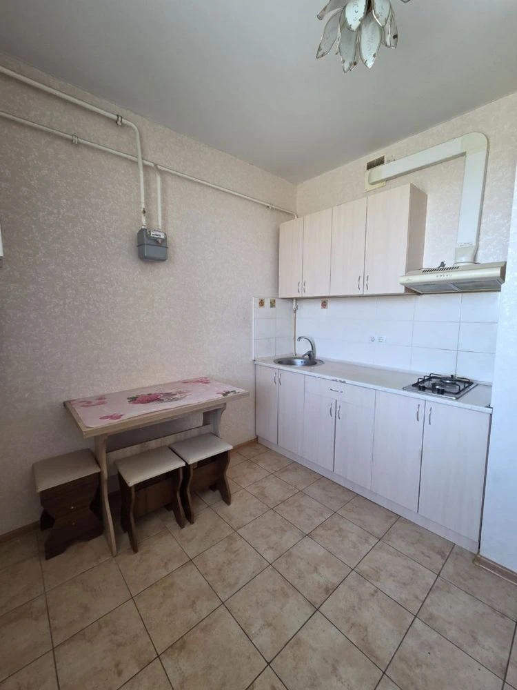 Продам 1-комн. квартиру с Ремонтом