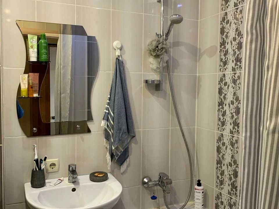 Apartment. Kyiv, Dnipro Embankment St.