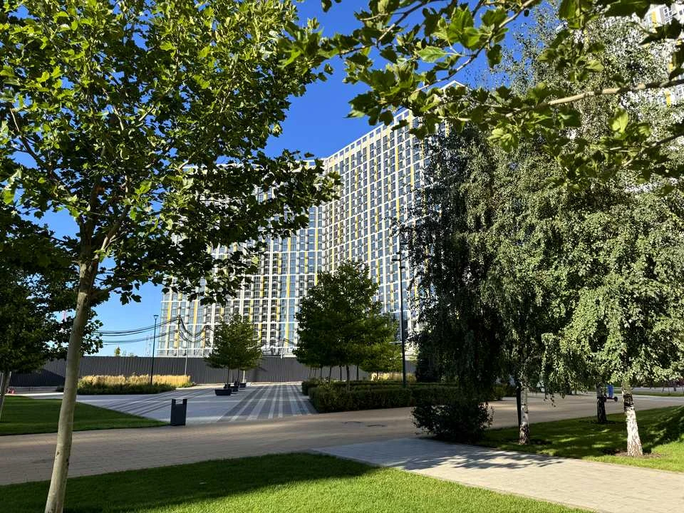 Квартира. Київ, Євгена Маланюка вул.