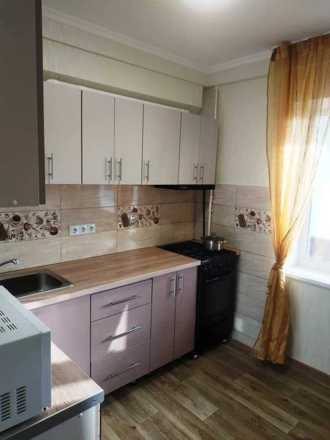 Продам 2-кімнатну квартиру, Київ, Дніпровський, бульвар Праці, 8