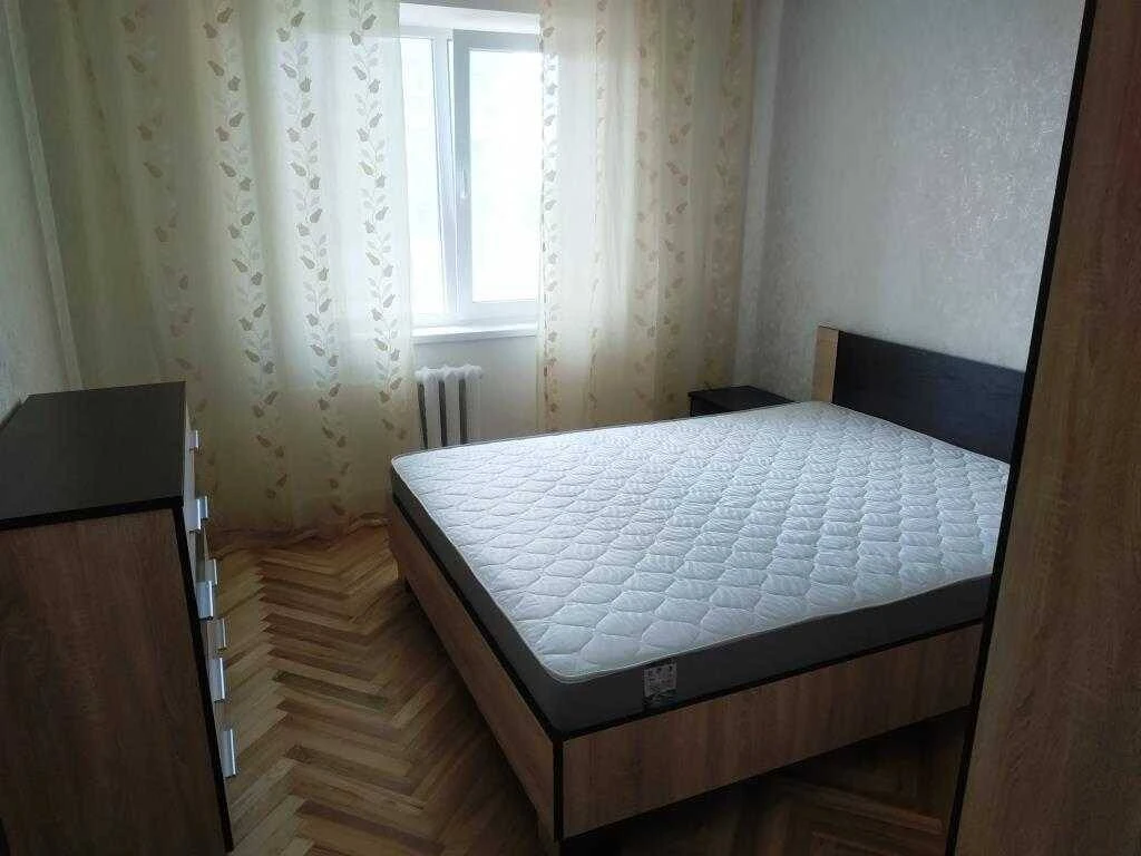 Продам 2-кімнатну квартиру, Київ, Дніпровський, бульвар Праці, 8
