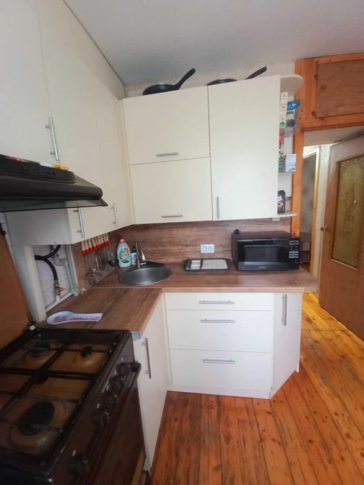 For sale 1 room apartment on Pavlovo Pole, metro station 23 Avgusta,