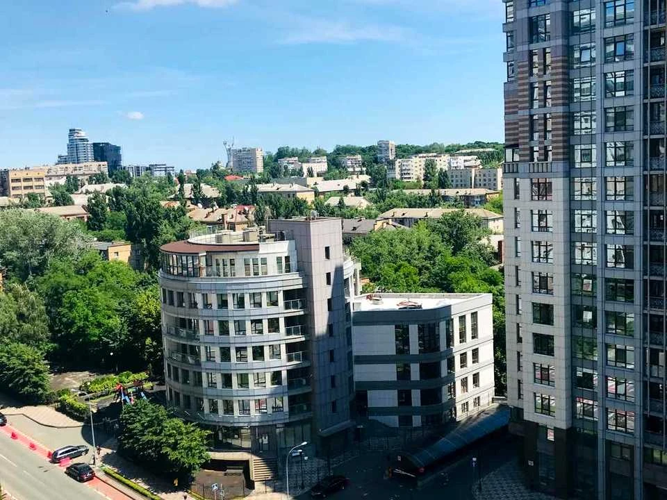Квартира. Київ, Андрія Верхогляда вул.