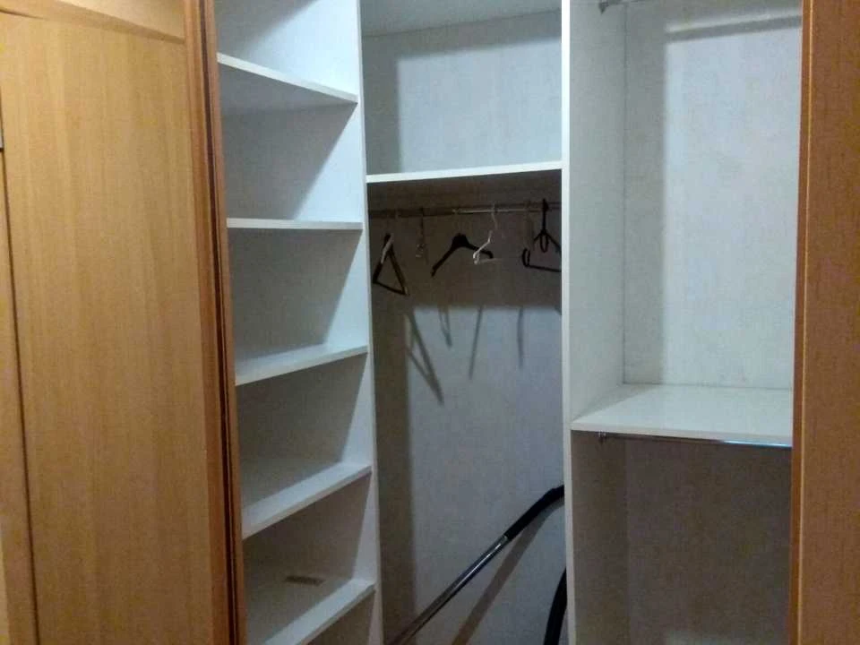Квартира. Київ, Драгоманова вул.