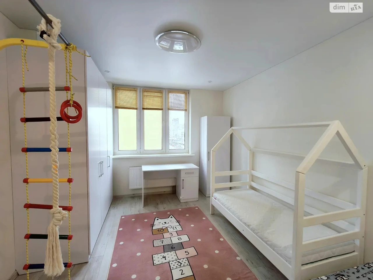 Long-Term Rental Apartment, Troeshchyna