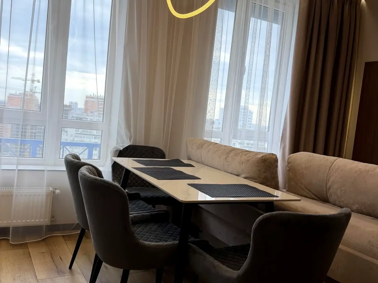 Rent of a 1-room apartment 52 sq. m 22/26 floor