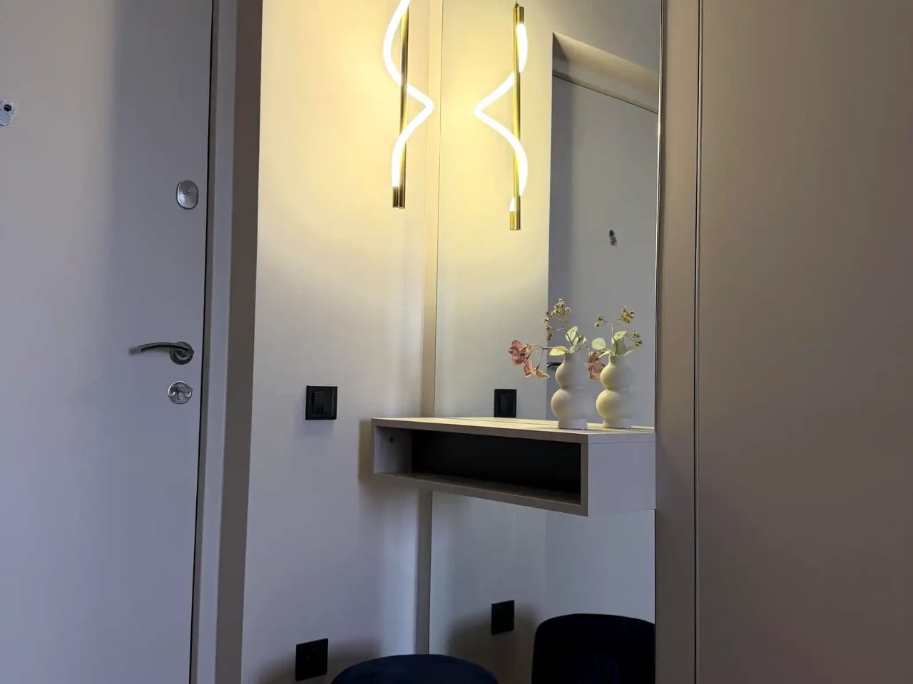 Rent of a 1-room apartment 52 sq. m 22/26 floor