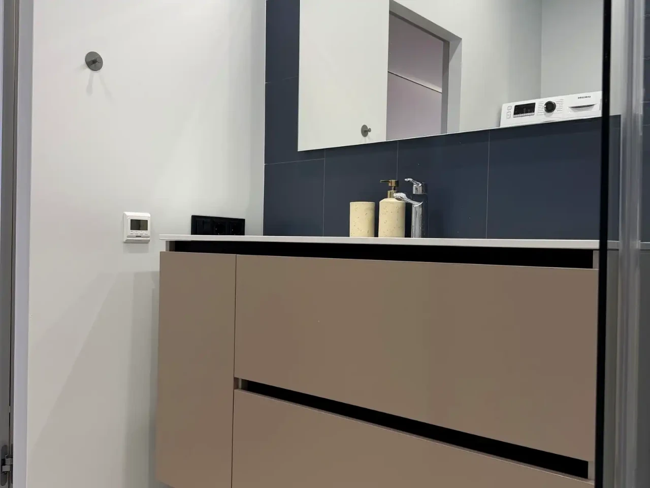 Rent of a 1-room apartment 52 sq. m 22/26 floor