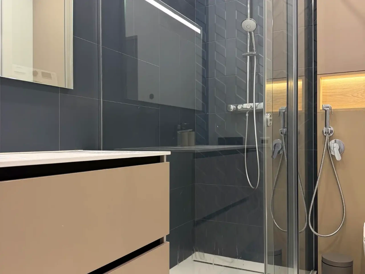 Rent of a 1-room apartment 52 sq. m 22/26 floor