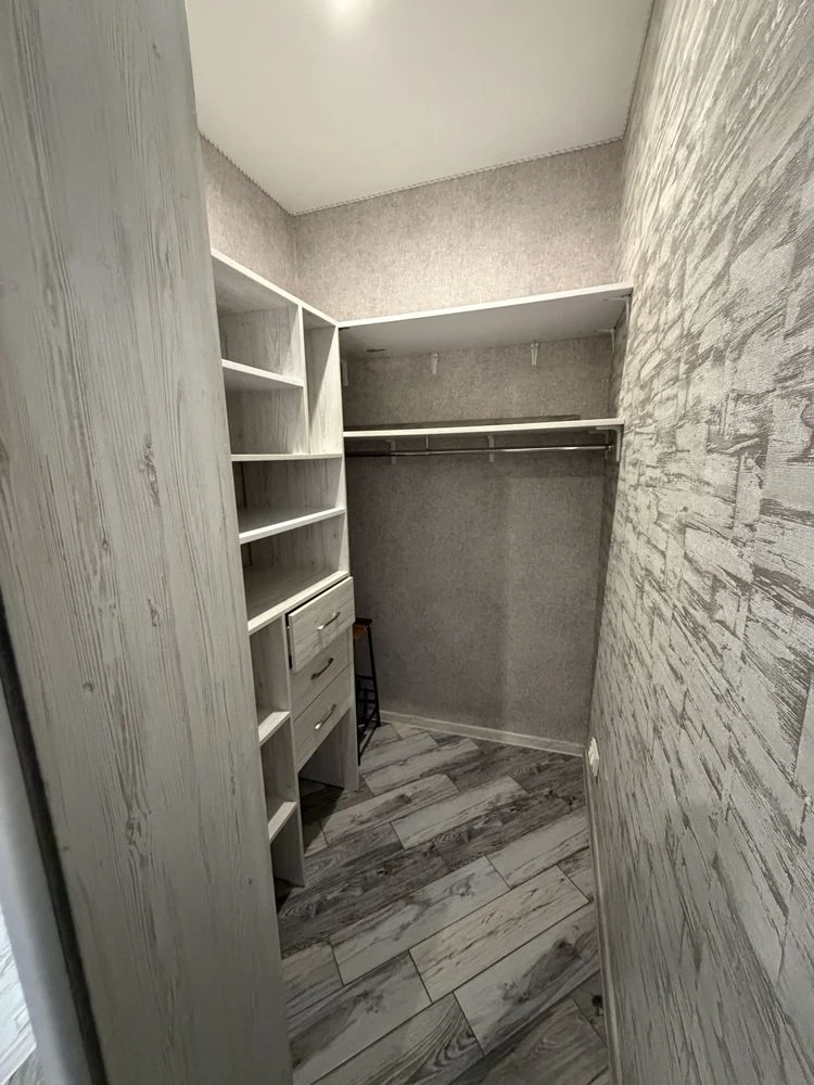 Sale of a ready-to-move 1-room apartment in a new building