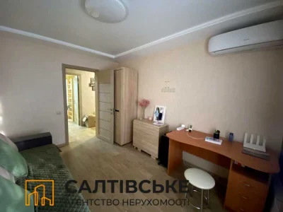 2-room apartment. Kharkiv, Gvardiytsev-Shiroinin tsv gol.