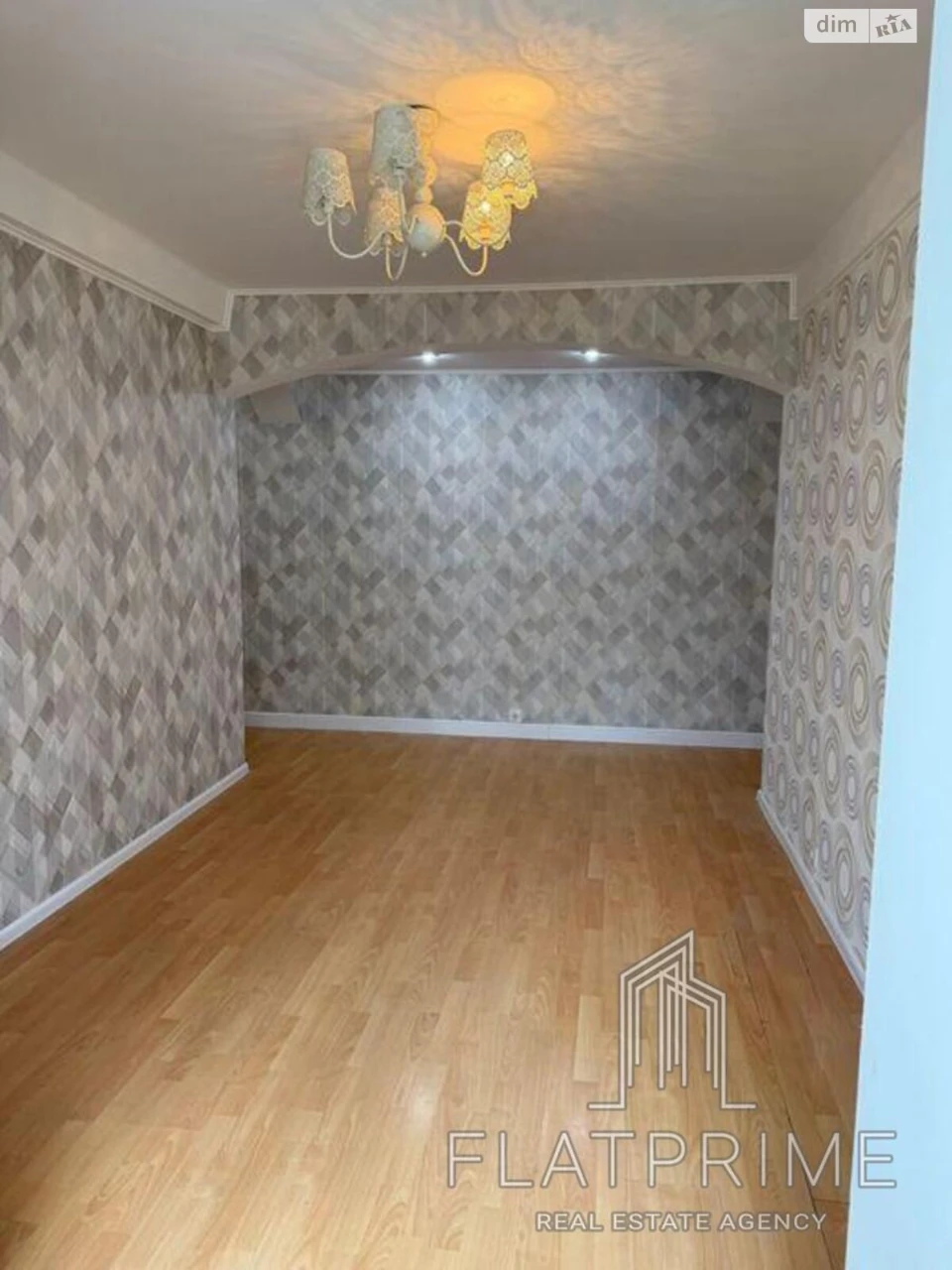Продаж Квартира Дніпровський