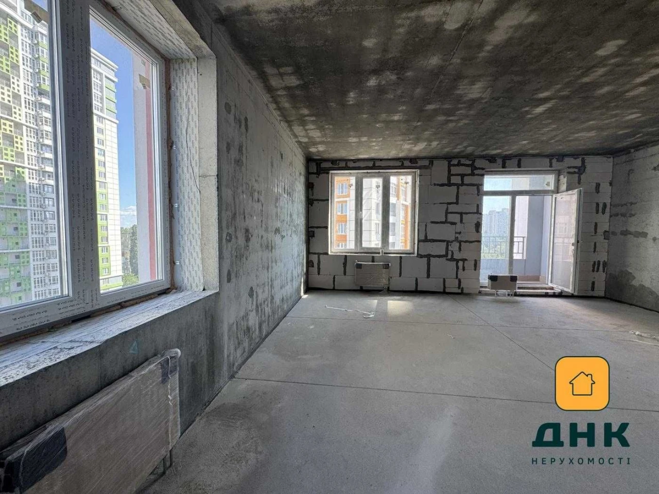 Urgent sale. Primorsky district. Prospect Shevchenko/Gagarin