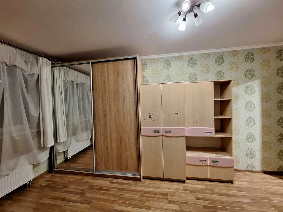 Квартира. Киев, улица Соломии Крюшельницкой