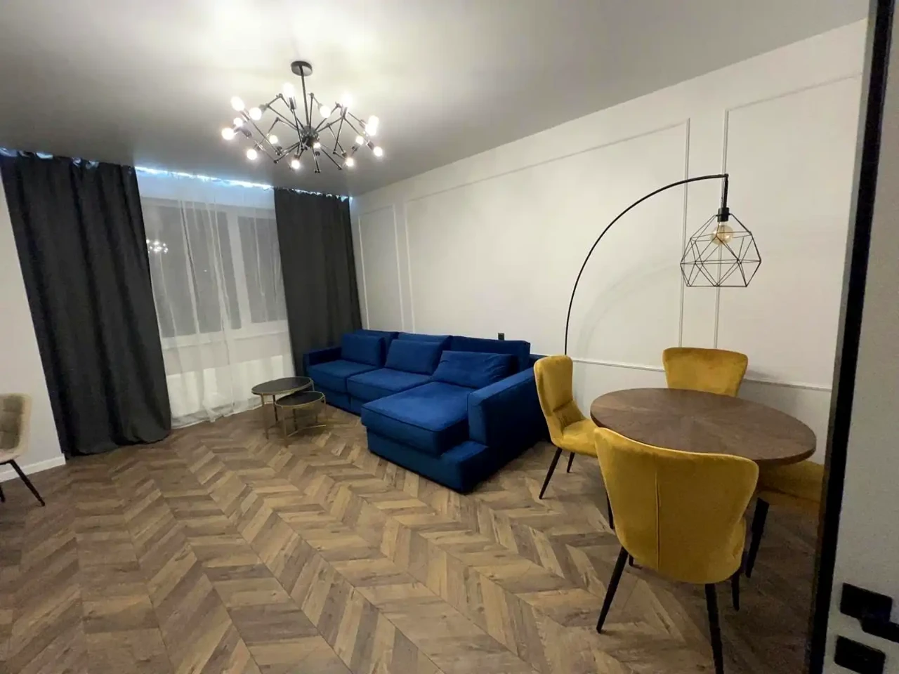 Сдается 2-комнатная квартира 74 м², 11/33 этаж