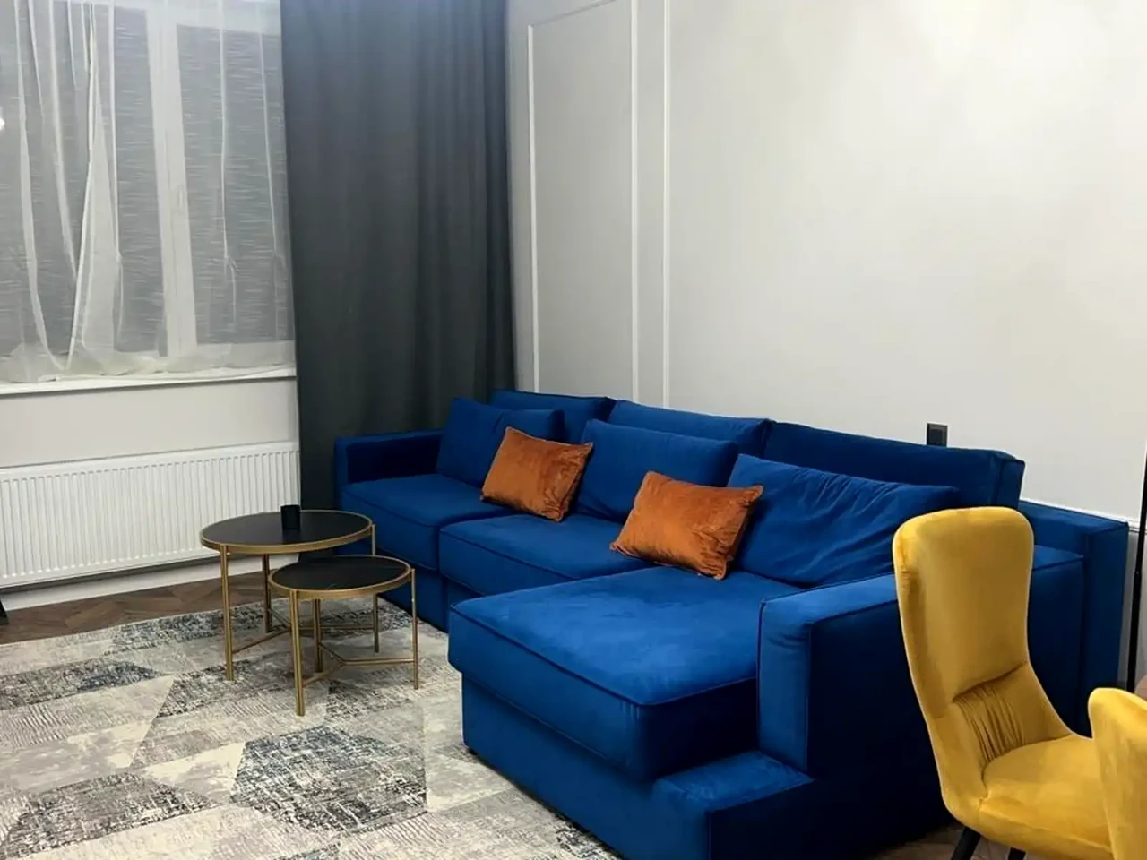 Сдается 2-комнатная квартира 74 м², 11/33 этаж