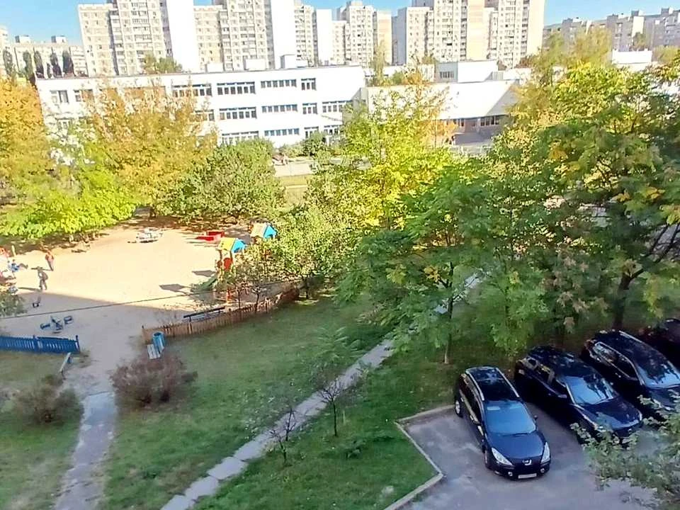 Квартира. Київ, Ревуцького вул.