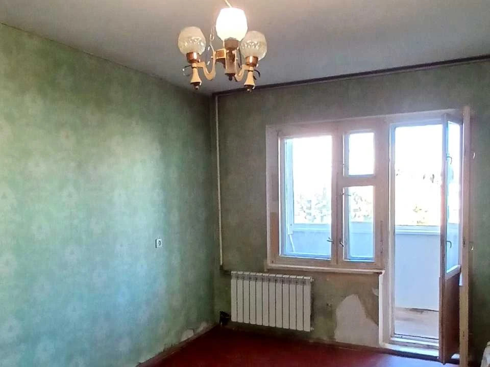 Квартира. Київ, Ревуцького вул.