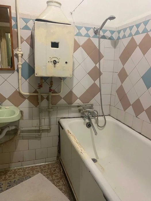 Продаж 2 кімнатної квартири в Центрі