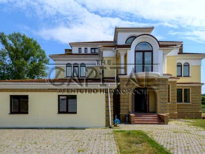 House. Rybolovetska St., Kyiv