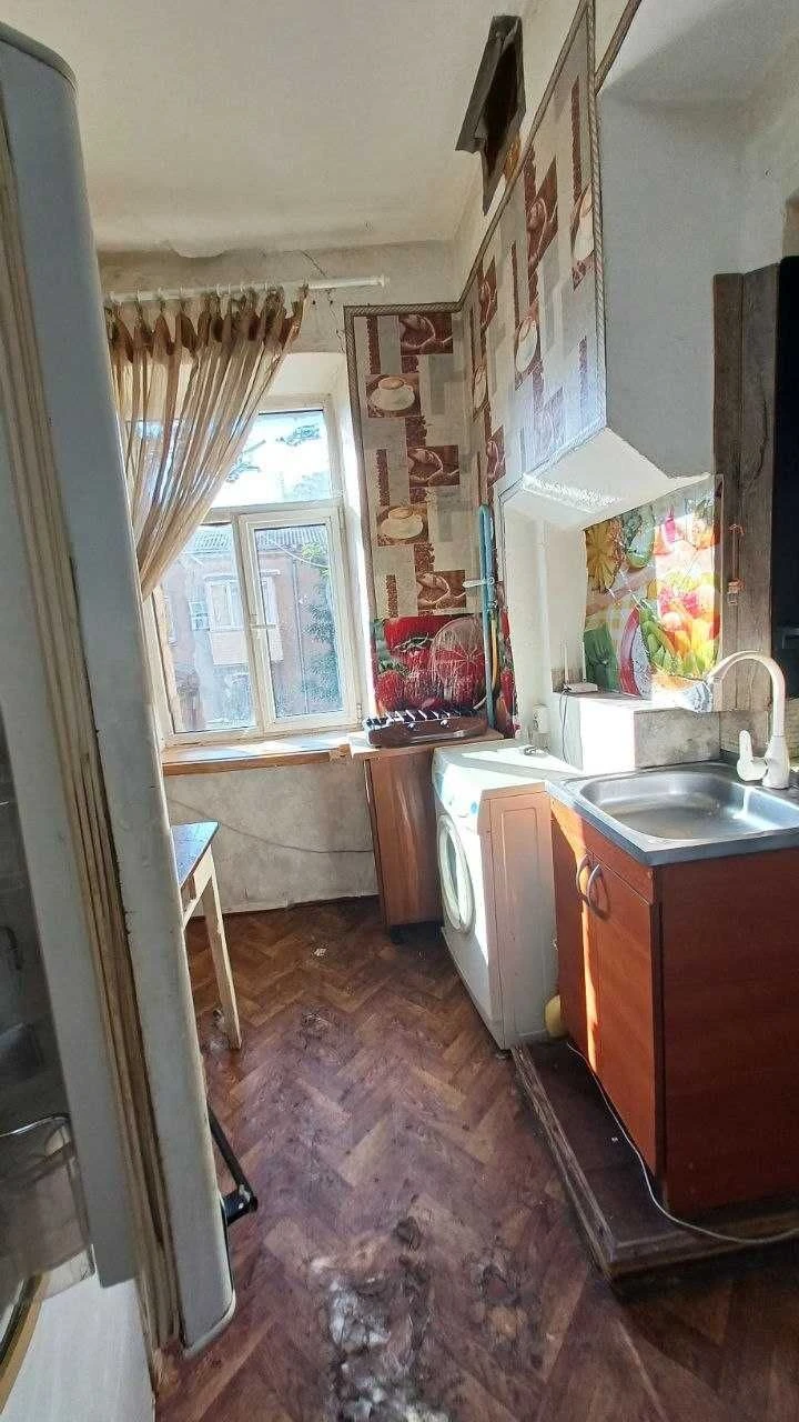 For sale: 1-room apartment on Privalza!