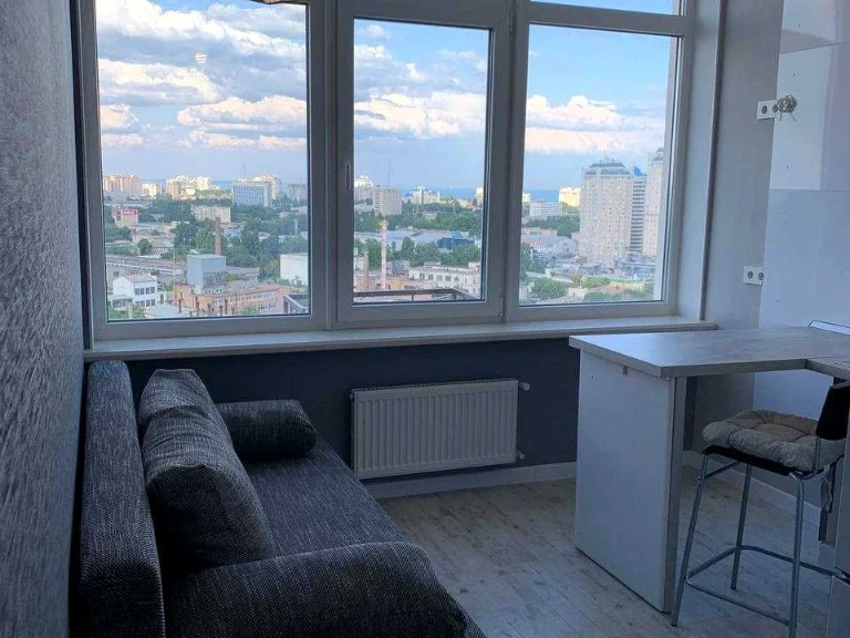Квартира. Одесса, улица Бассейна