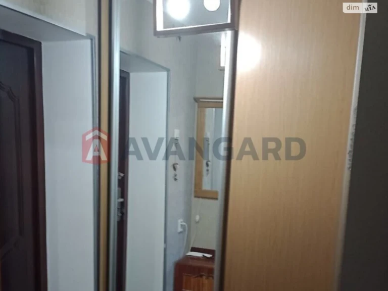 Sale of One-Room Apartment in Staromysky
