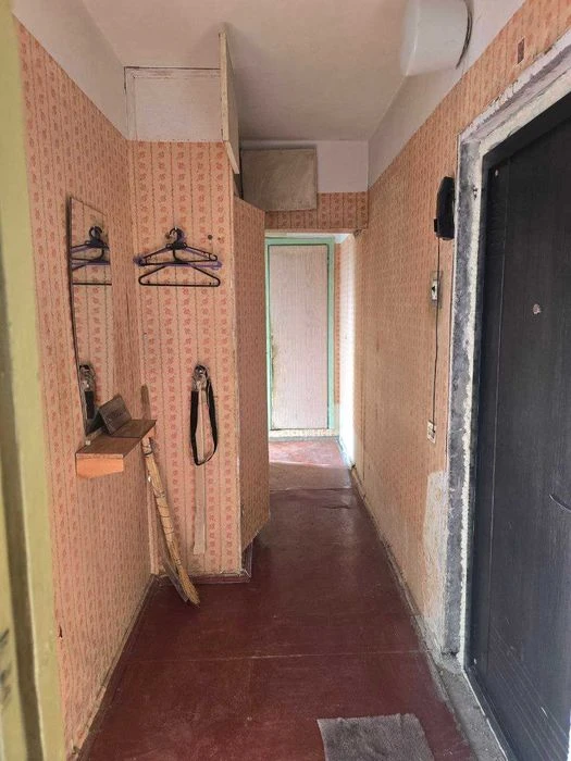 Продам 2к. квартиру,  Восточный, м. Индустриальная Сертифика