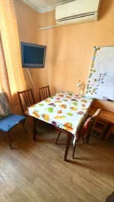 Продам 1 комнатную квартру‼️р-н Одеская, вул.Киргизкая 12 (
