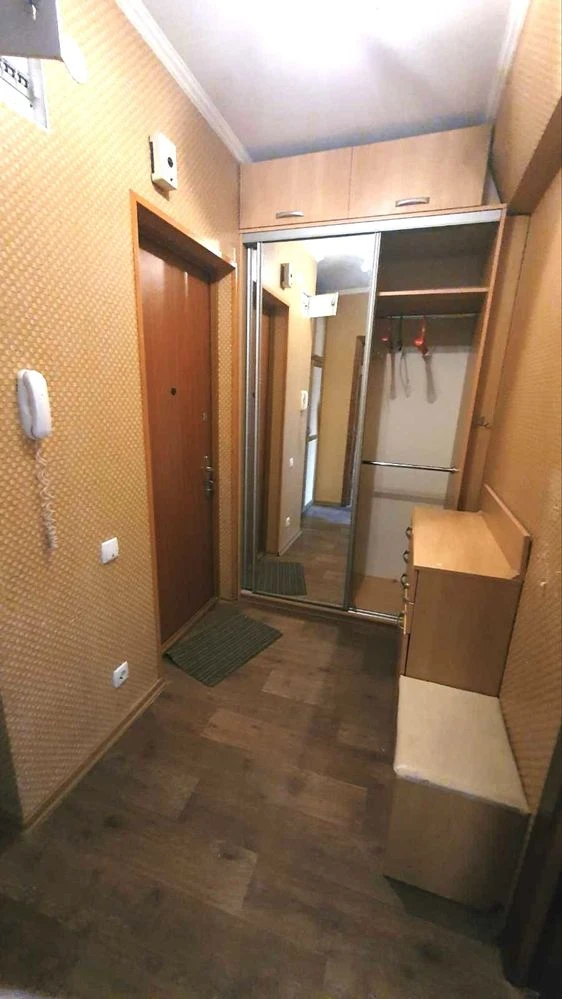 Продам 1 комнатную квартру‼️р-н Одеская, вул.Киргизкая 12 (