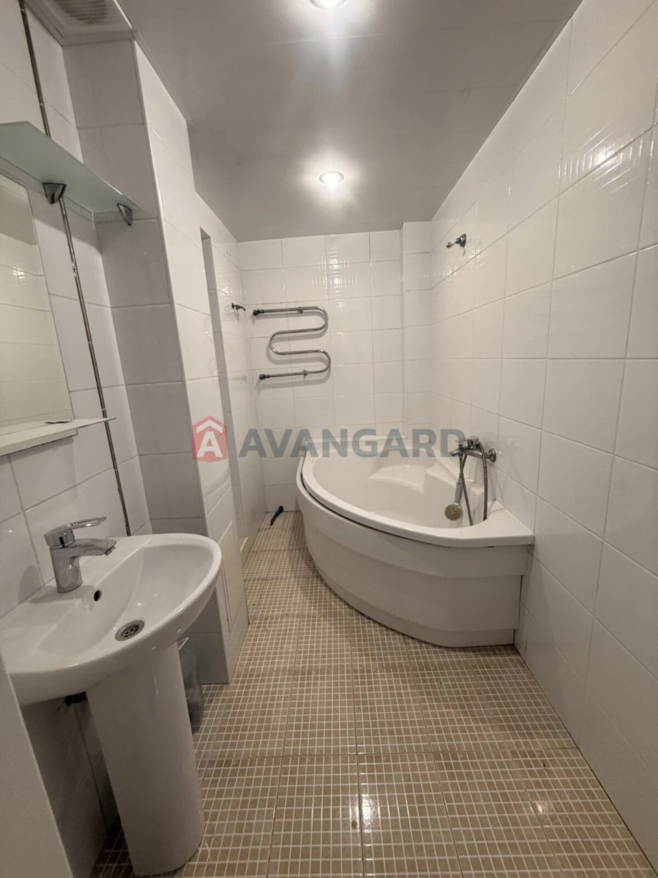 Sale of a 2-room apartment in the Center