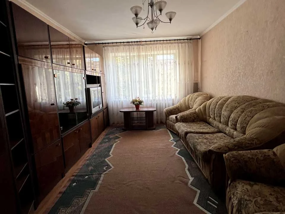 Квартира. Хмельницький, Романа Шухевича вул.