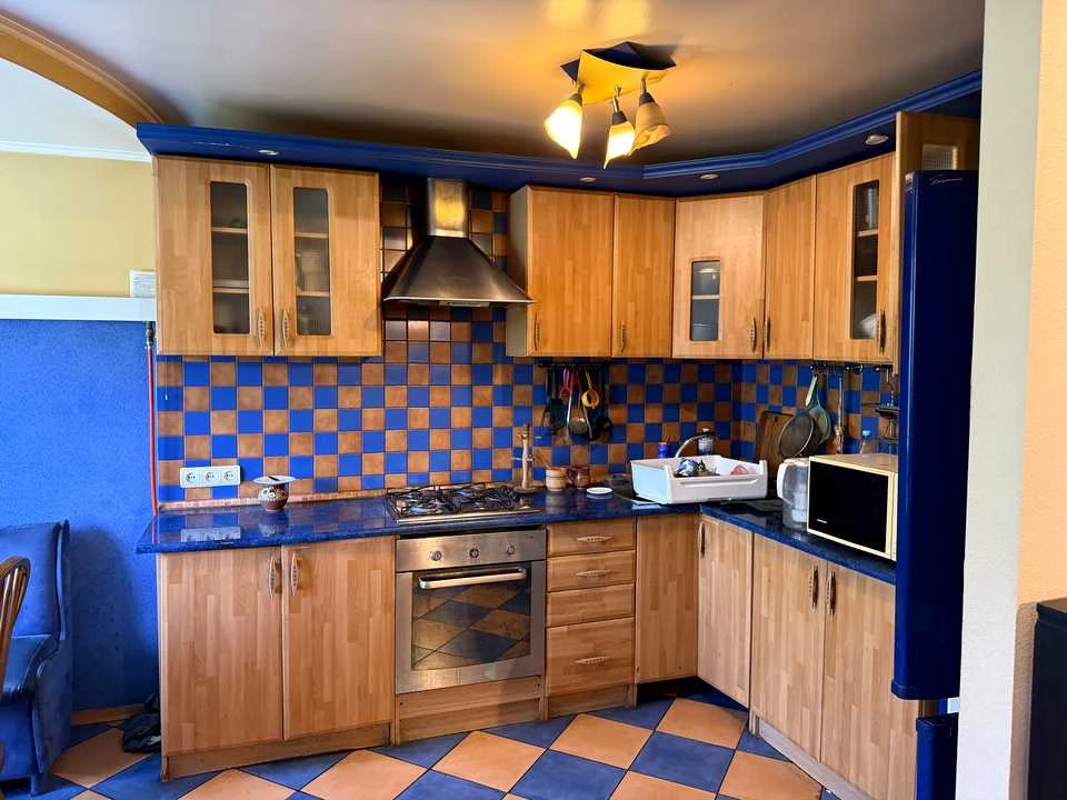 Apartment. Kyiv, Sergyi Naboki St.