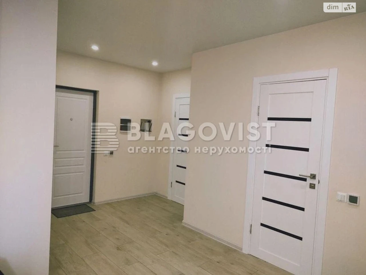 Sale of Apartment in Nivki