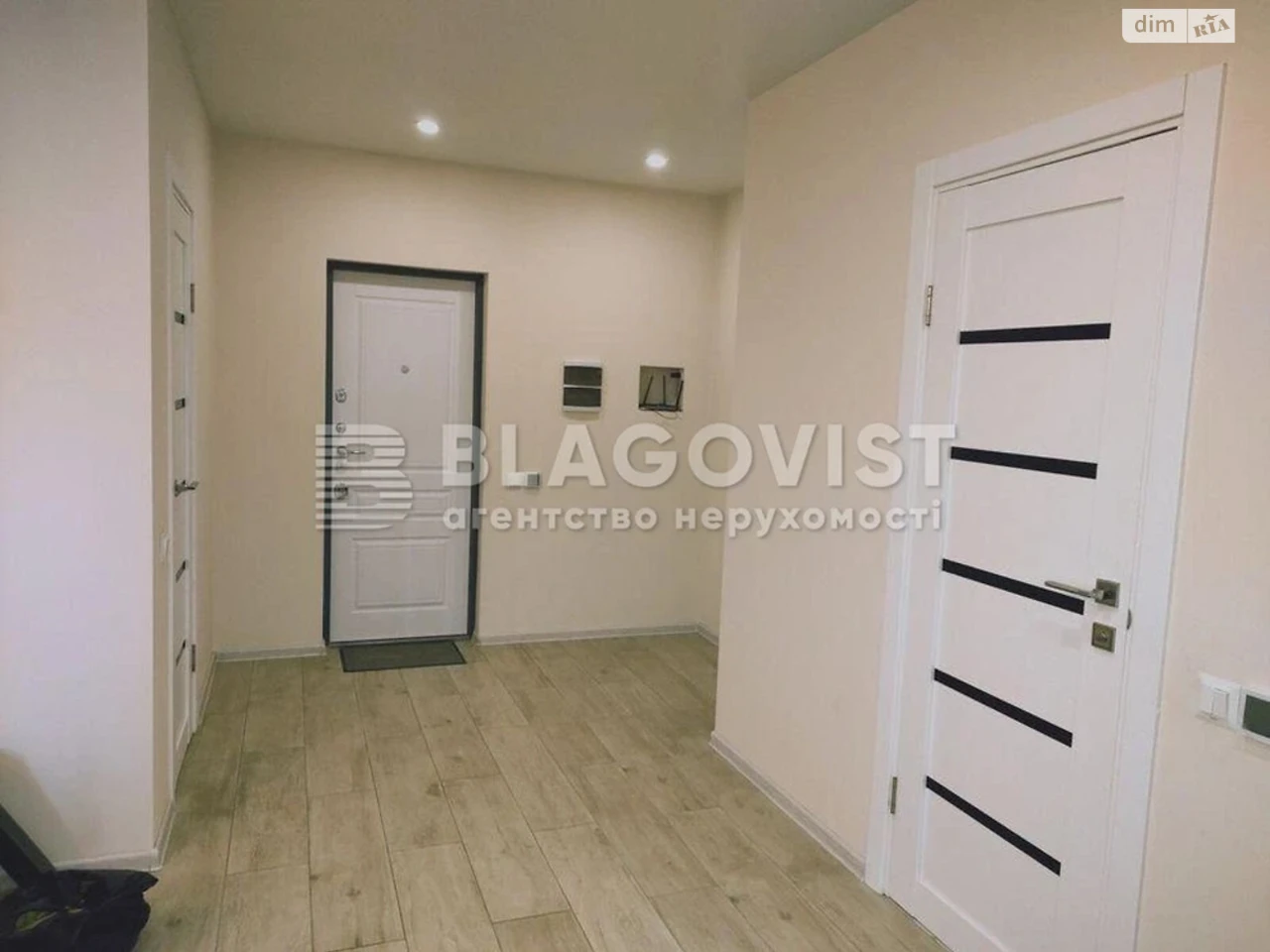Sale of Apartment in Nivki