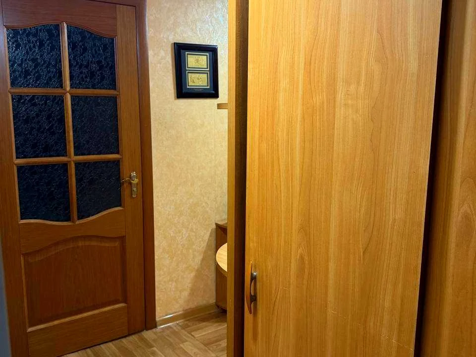 One-room apartment. Kyiv, Mriy St.