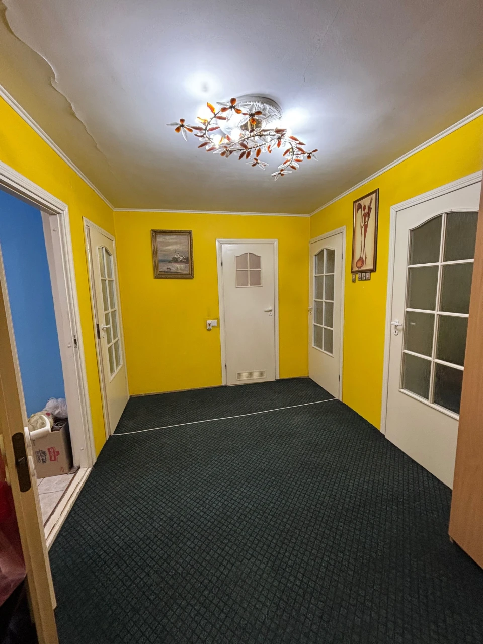 3-комнатная квартира в доме Филатова, Стиконский район