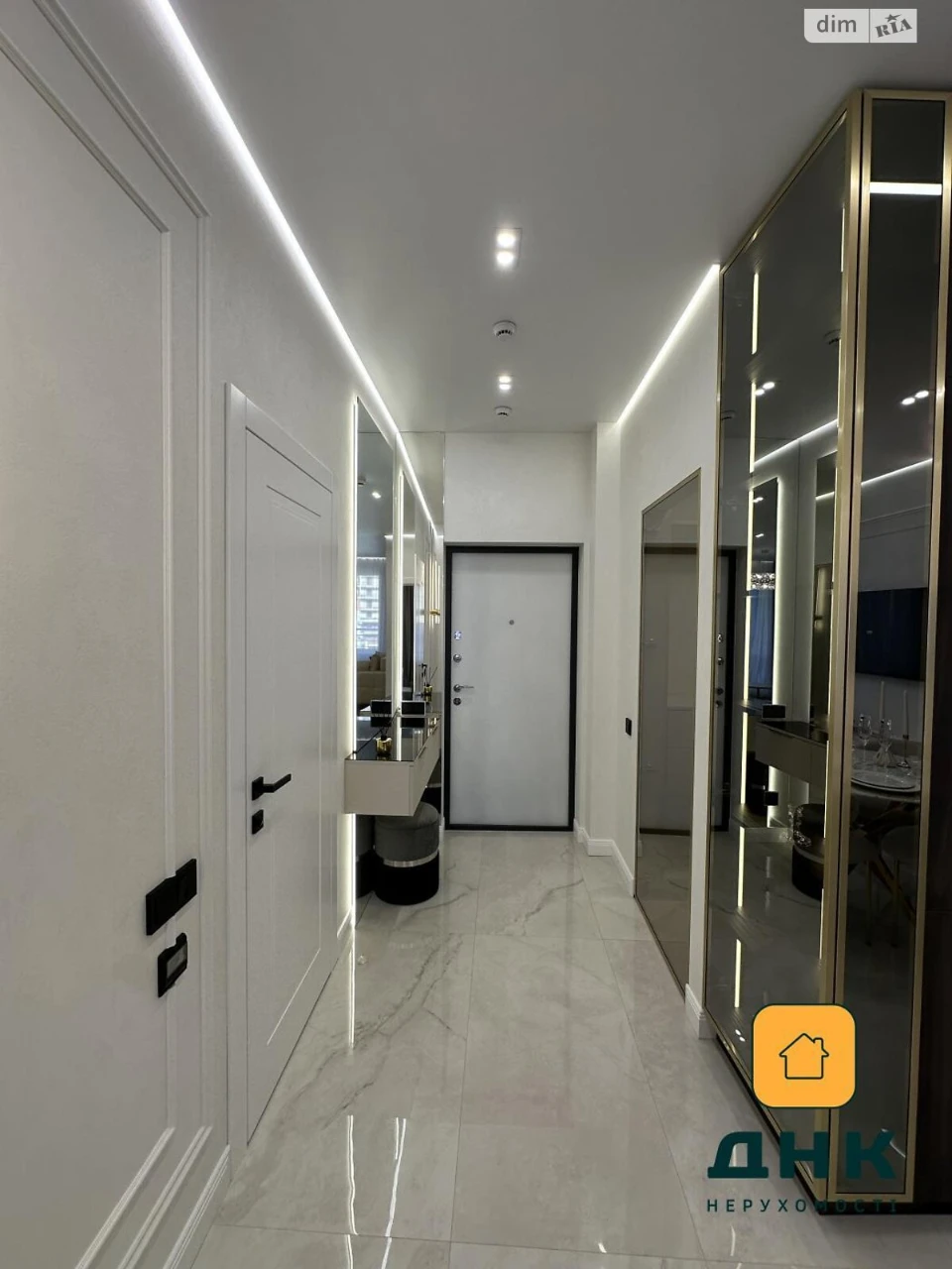 Sale of One-Room Apartment in Arcadia