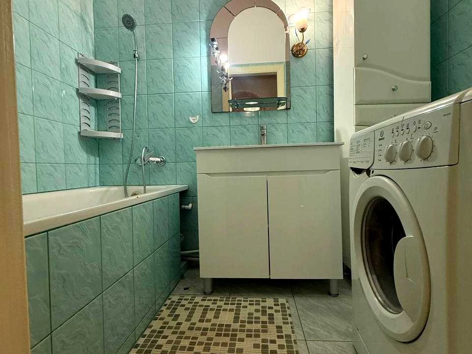 Квартира. Івано-Франківськ, Євгена Коновальця вул.