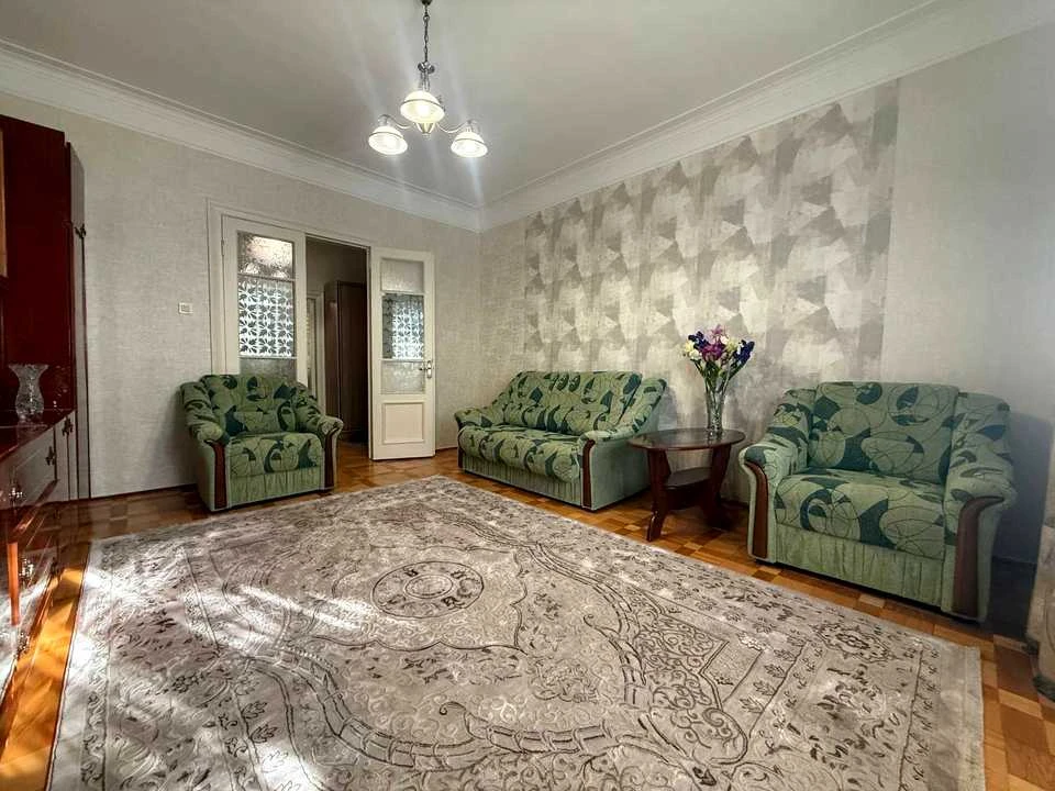 Квартира. Івано-Франківськ, Євгена Коновальця вул.