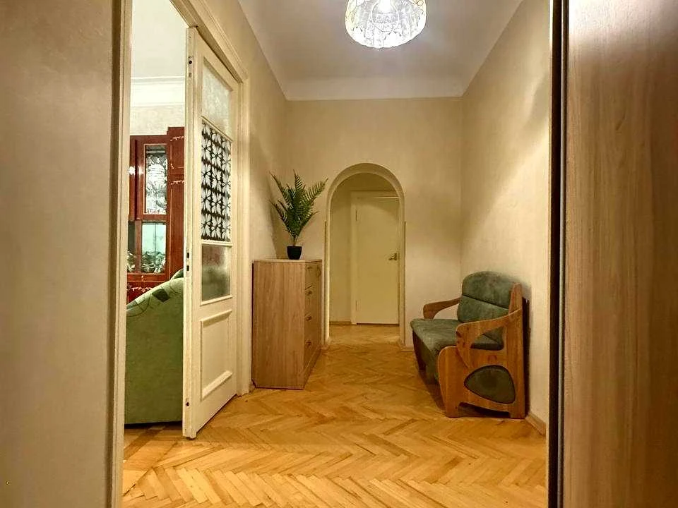 Квартира. Івано-Франківськ, Євгена Коновальця вул.