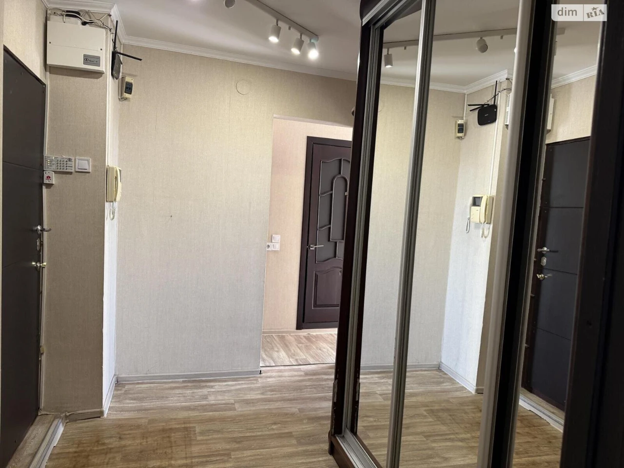 Sale of Apartment in 520th Microdistrict