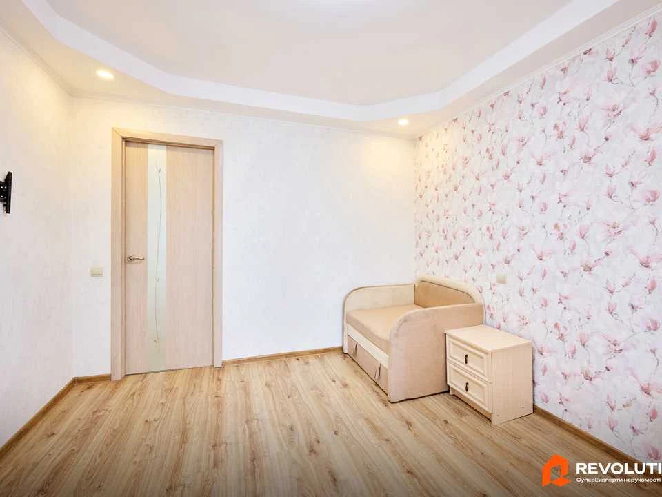 Квартира. Київ, Дегтярівська вул.