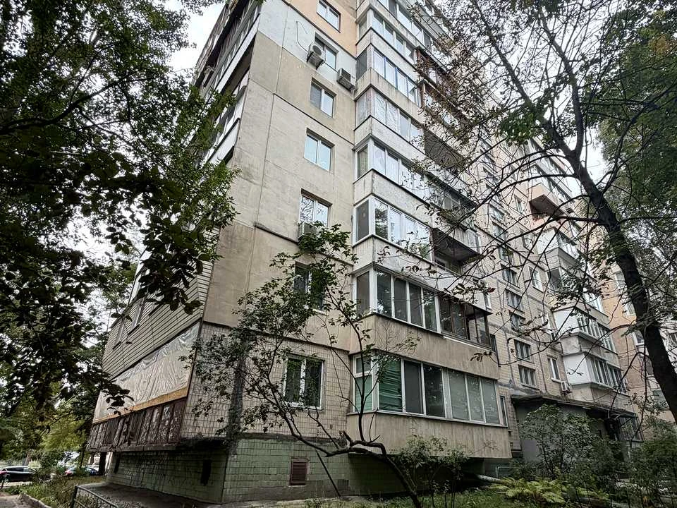 Квартира. Київ, Дегтярівська вул.