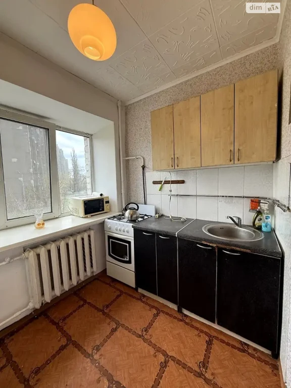 Long-Term Rental Apartment in Karavayove, Dacha